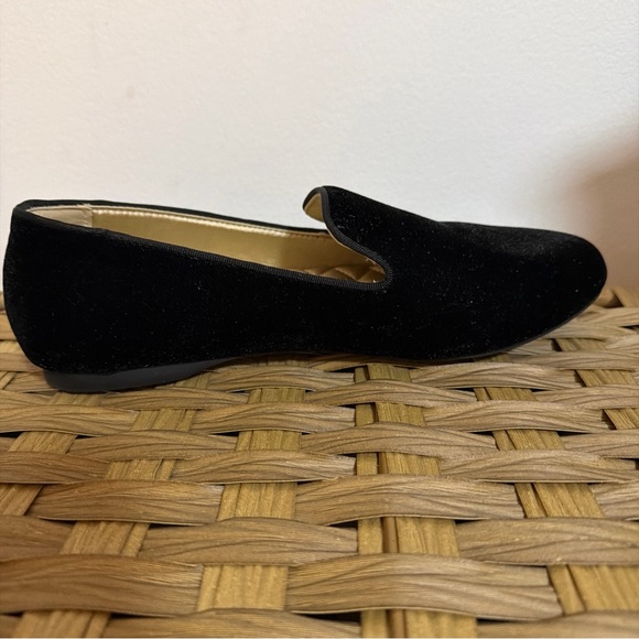 Birdies The Starling Slip On Loafer in Black Velvet | Women’s Size 7 - Picture 7 of 9